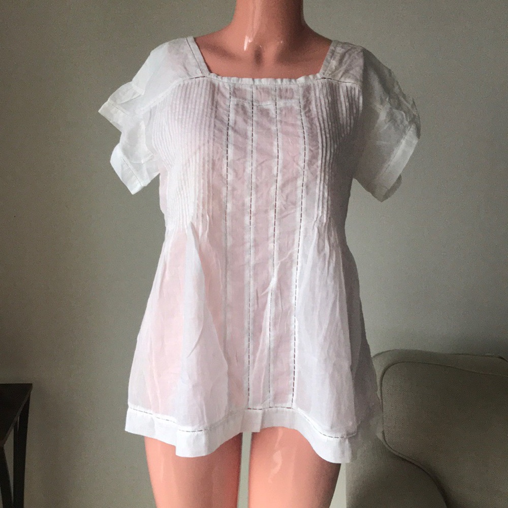 Moda International White Top